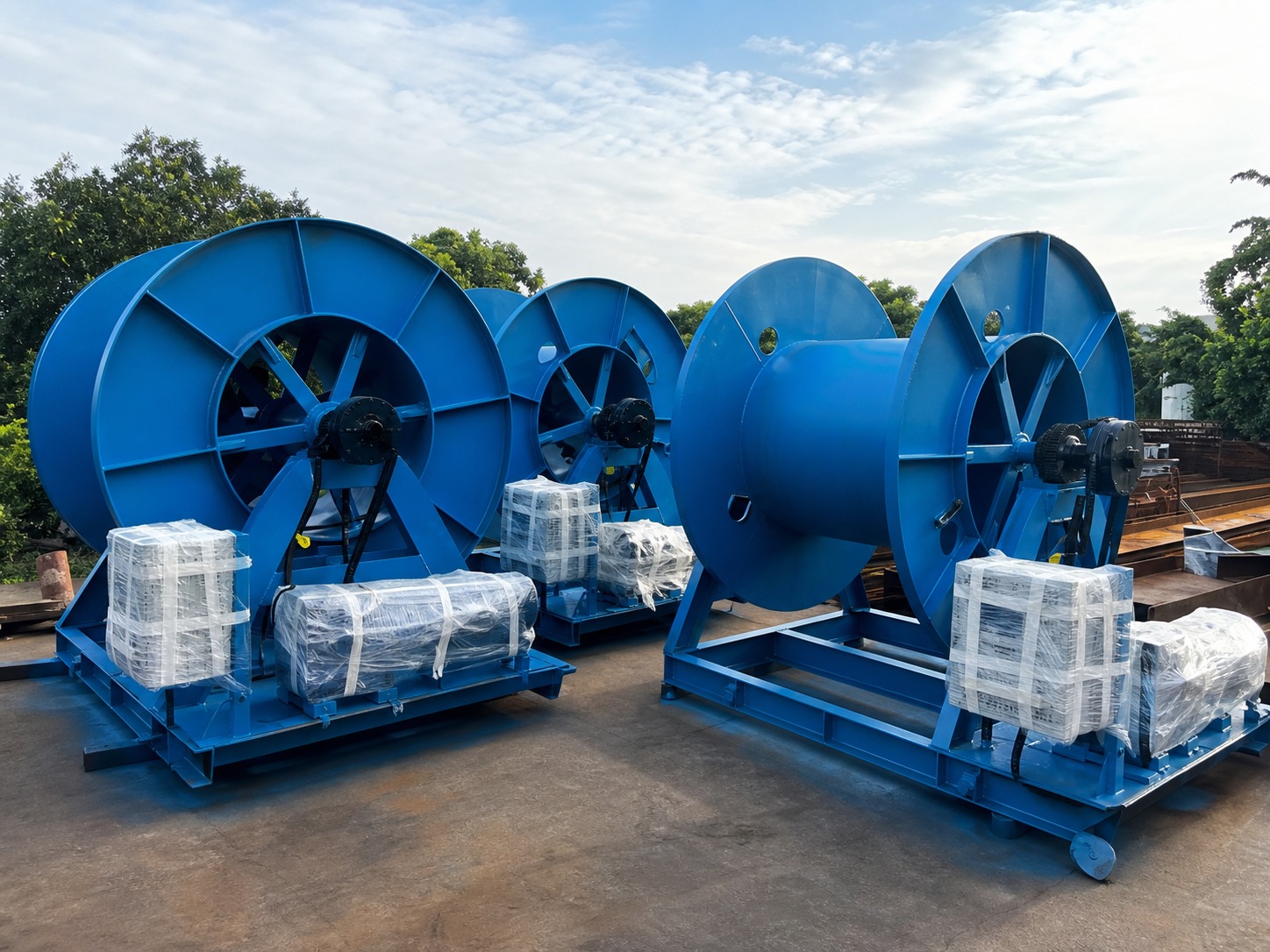 Heavy-duty industrial cable drum