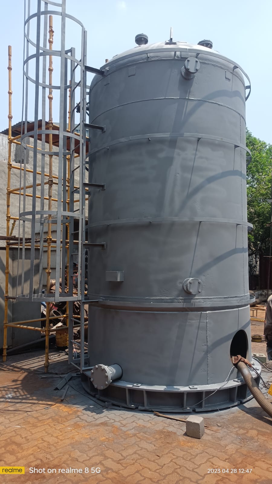 Stainless steel storage tank